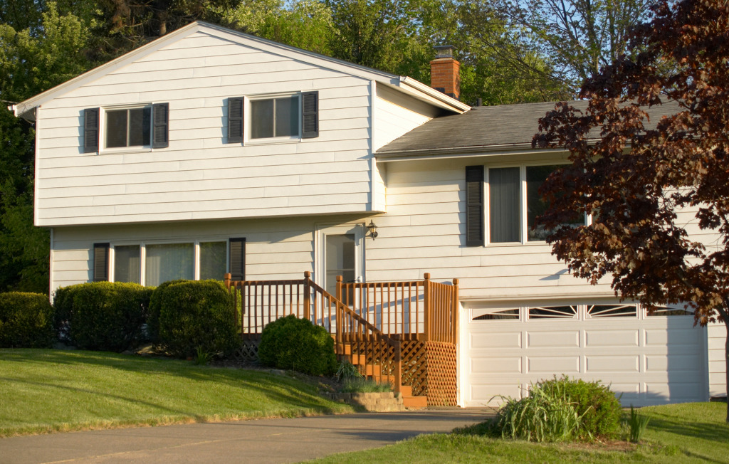 Complete Guide to Adding a Second Story to a Split-Level Home