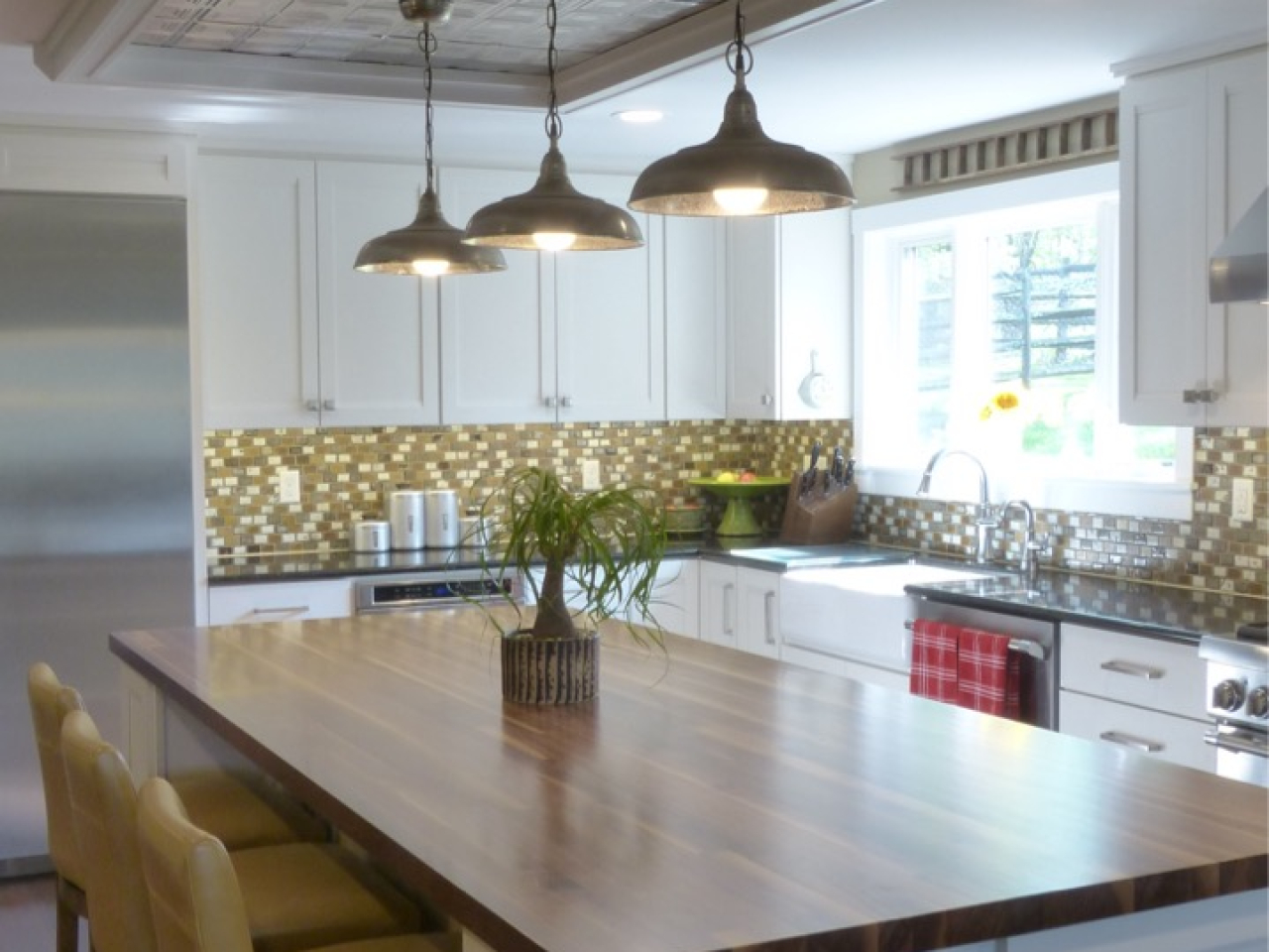 Peters TWP home renovation and addition by Action Builders