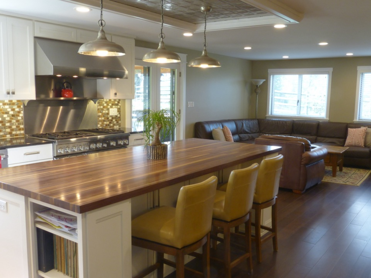 Peters TWP home renovation and addition by Action Builders