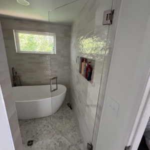 Primary Suite Addition with Tub and Shower in Fox Chapel